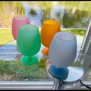 HOST PICK!! Silicone Wine Glasses 12 oz